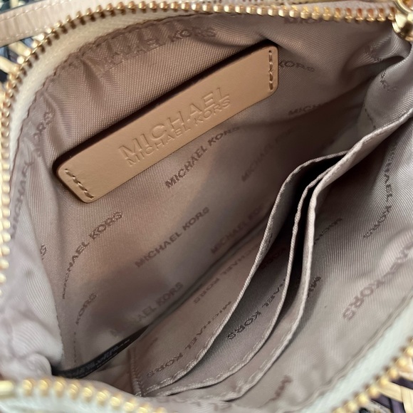 Michael Kors Logo Wristlet- Vanilla Acorn - Picture 3 of 7